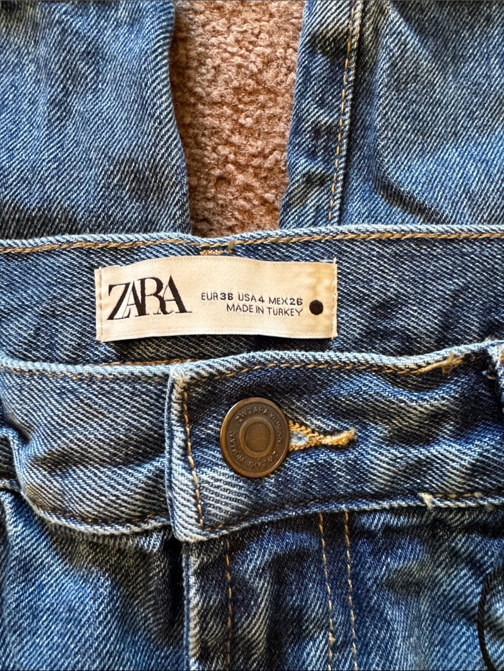 Zara mid rise Straight Jeans - Light Blue Denim - Picture 5 of 7